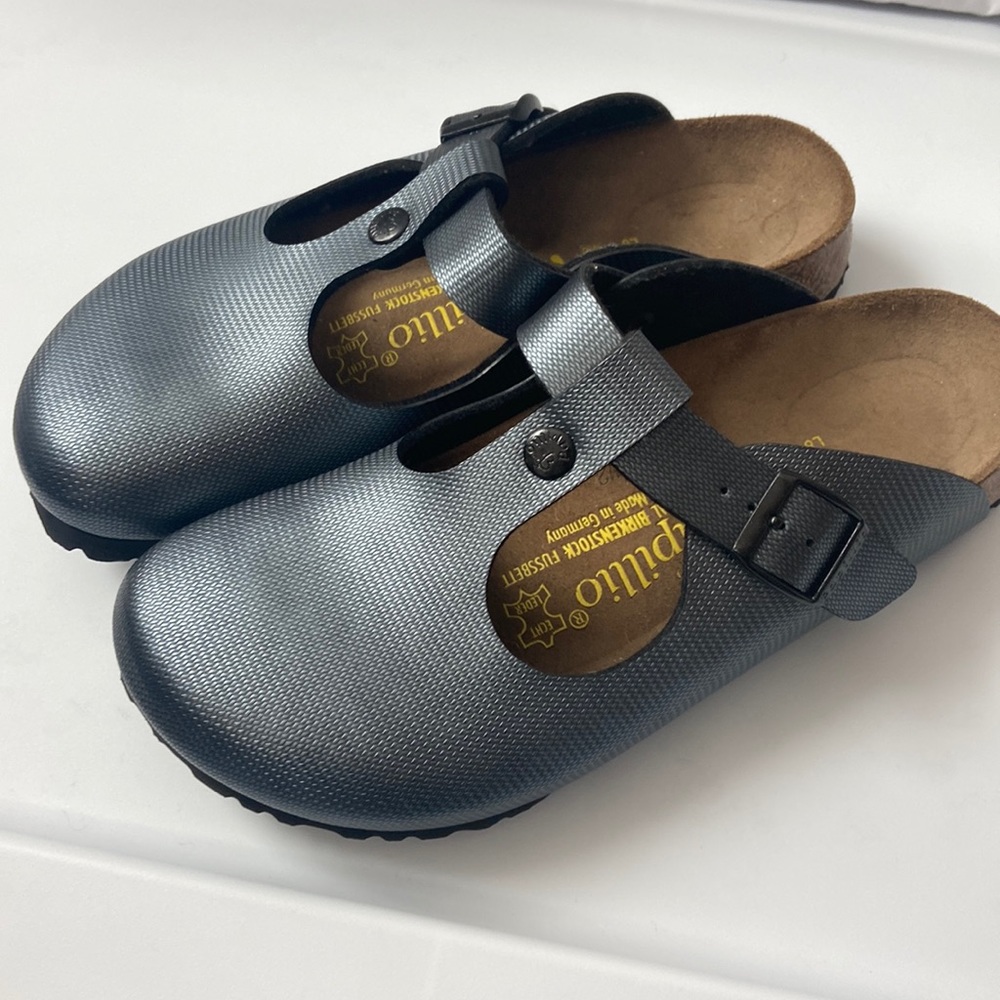 NWOT Birkenstock Boston clogs Papillio foot bed